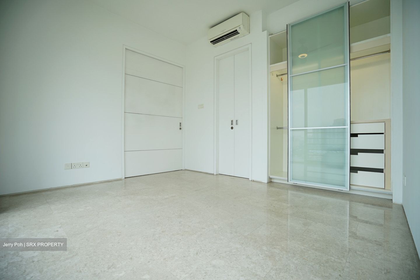 Studio 3 (D10), Apartment #491099831